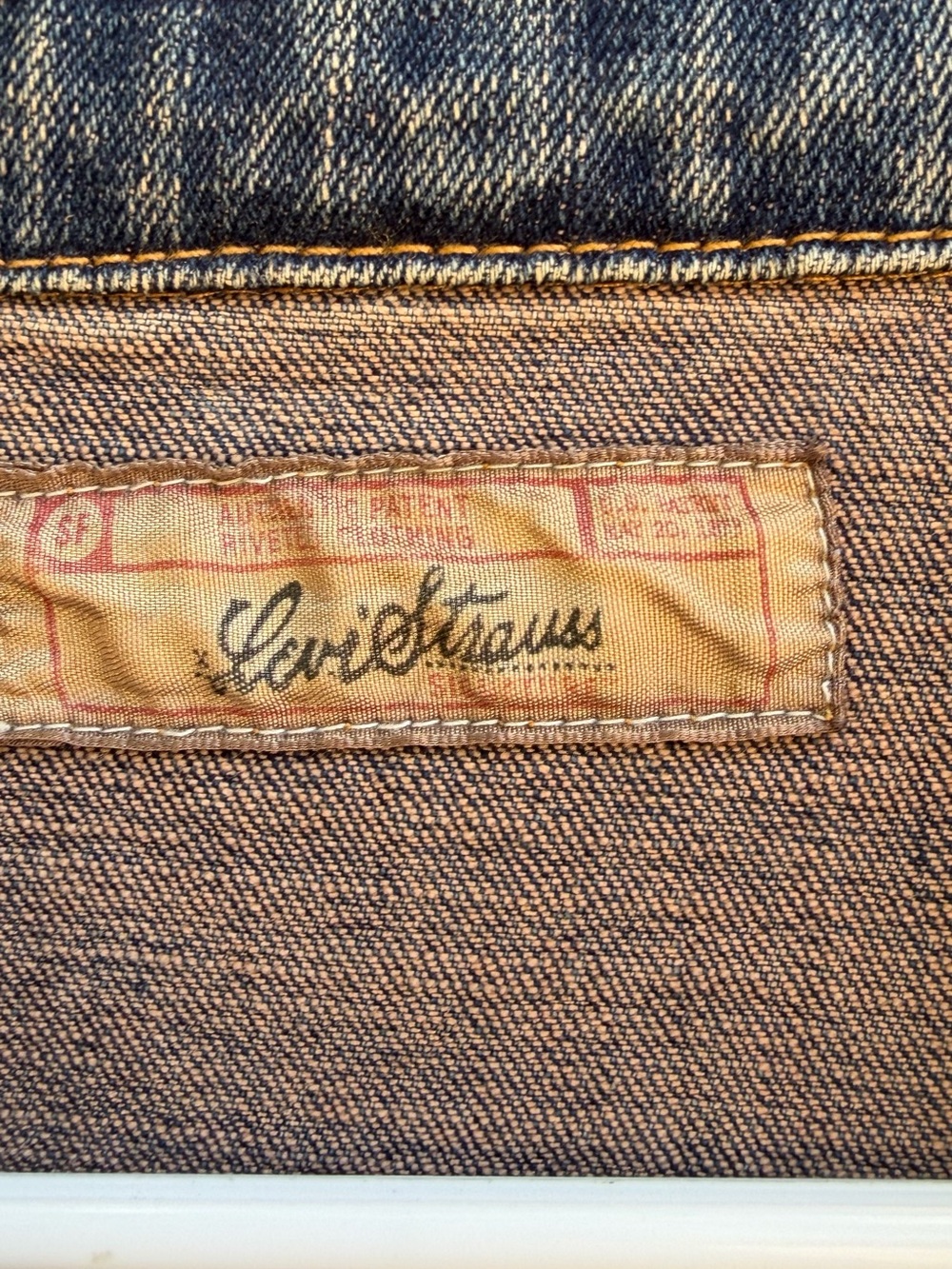 Levi Tailored Denim Jacket Women's Jacket in Faded Blue Large Classic - Picture 8 of 16